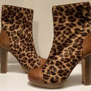UGG Collection GIORGINA Brown Animal Print Calf Hair Zip Booties 5